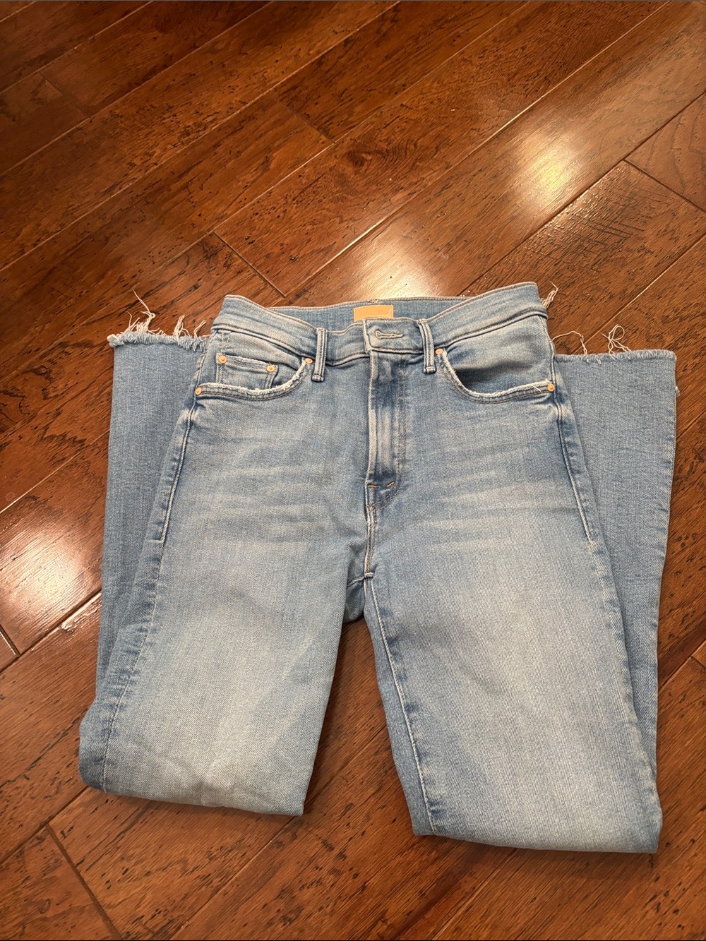 MOTHER Light Blue Cropped Frayed-Hem Jeans - Picture 11 of 12